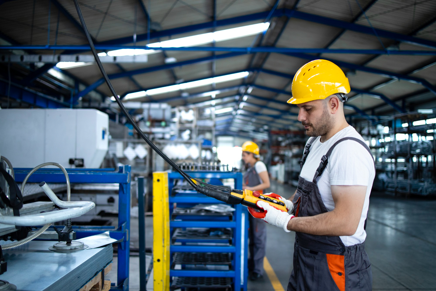 Maximize Efficiency and Growth with FieldAx's Field Service Software for Small Businesses